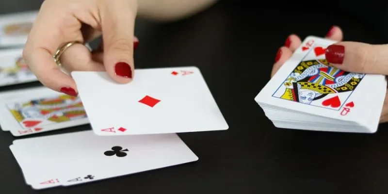 Bài cào là gì? Tựa game bài kinh điển làng bài bạc